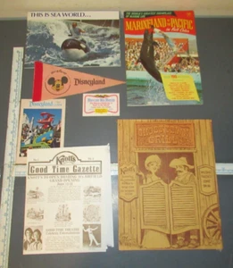 VINTAGE DISNEYLAND KNOTTS BERRY FARM SEA WORLD MARINELAND MOVIELAND EPHEMERA LOT - Picture 1 of 3