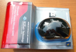 Microsoft BlueTrack Wireless Mobile Mouse 6000 Model 1383 1447 NEW SEALED - Picture 1 of 4