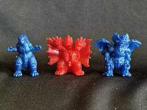 VTG 1995 Blue Destroyah 1.5" Mini Figure Capsule Toy Battra Mothra Godzilla x3 - Picture 1 of 11