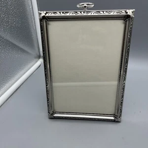 VTG 5''X7'' etched metal silver Picture Frame. - Picture 1 of 5