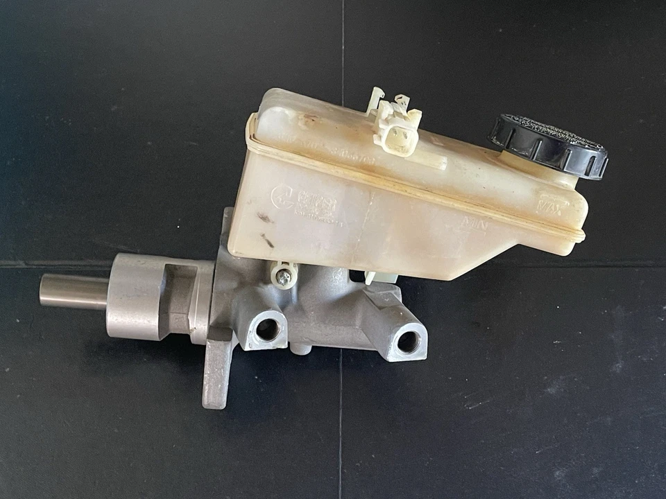 Lincoln LS 2003 V8 cilindro maestro de ruptura Foto 1 de 4