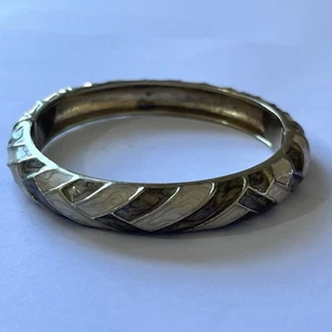Enamel Clamper Bangle Vintage 1980s elegant Boho Bangle, abstract design - Picture 1 of 9