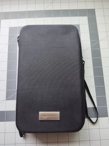 Amazon Basics Technology Case - Zdjęcie 1 z 3