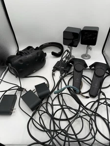HTC Vive Virtual Reality Headset System 1st Generation - Black  *DISC* - Picture 1 of 12