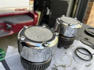 73-87 Chevy GMC 4wd Truck AUTOMATIC LOCKING HUBS Suburban K5 Blazer 4x4 - Picture 1 of 4