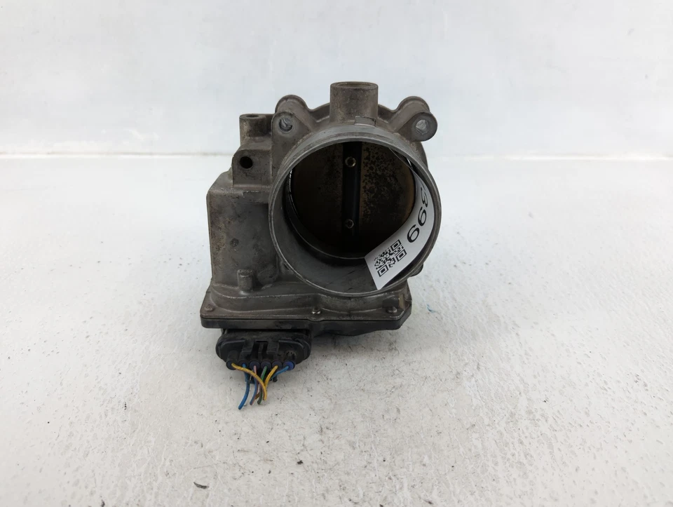 Volvo S80 2008-2015 carrocería del acelerador Pylde Foto 1 de 4