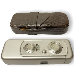 Vintage MINOX Wetzlar Subminiature Camera w/ Complan f/3.5 15mm Lens & Case - Picture 1 of 10