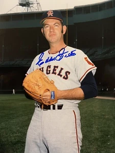 Eddie Fisher 1969-1972 California Angels Signed Autographed 8x10 Photo COA - Picture 1 of 1
