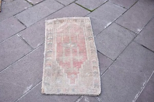 Door Mat Turkish Handmade Carpet, Vintage Turkish Small Carpet 36.6 x 18.8 in - Picture 1 of 10