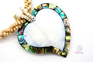 Mother of Pearl and Abalone Shell Pendant with Heart shape - Picture 1 of 11