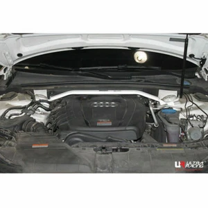 Barra de puntal delantera Ultra Racing para Audi A4 B8 (TIPO 8K) 2.0T 2x2/4x4 2008-2016 - Imagen 1 de 9