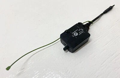 Actuador de aleta de llenado 99-10 genuino OEM BMW E46 67116987637 325i 330i X3 M3 325xi Foto 1 de 4