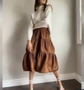Falda Aritzia Wilfred Sedona en capas fiesta de Acción de Gracias de otoño - Imagen 1 de 6