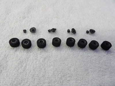 (new) aurora g plus ho slot car rear wheels and tires crown and pinon set - Image 1 of 2