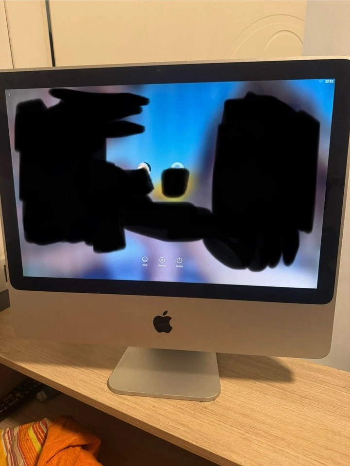 iMac 20/2.66/2GB/320GB/SD/ITA model A1224 - Immagine 1 di 3