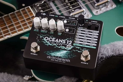 EHX Electro-Harmonix Oceans 12 Dual Stereo Reverb Guitar Effects Pedal - Image 1 of 4