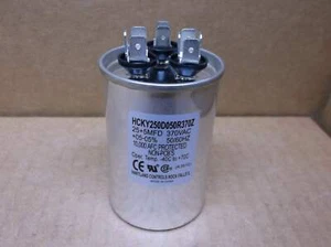 CONDENSADOR DE DOBLE FUNCIONAMIENTO REDONDO HARTLAND CONTROLS HCKY250D050R370Z 25+5 MFD X 370 VAC - Imagen 1 de 4
