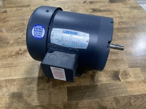 Leeson Motor 1/3 HP, 1140RPM Frame: C56 208-230v/460v Model: C6T11FB5D - Picture 1 of 2