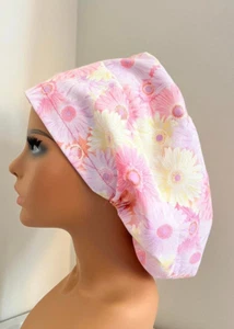 New Scrub Hat Euro Bonnet Bouffant Cap Medical Hair Wrap Pink Floral - Daisy - Picture 1 of 4