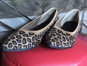 Xappeal Womens Leopa Clair Almond Toe Slip On Casual Ballet Flats Shoes Size 10 - Picture 1 of 4