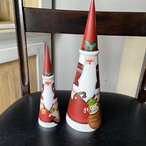 Vintage 2 piece Hand-Painted Wood Santa Claus Nesting Cone Figurines - Picture 1 of 9