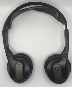 Rosen Auto Kopfhörer schwarz im Auto Medien Bluetooth C17113014A getestet - Bild 1 von 7