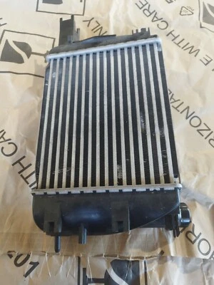 144965154R RADIATORE INTERCOOLER DACIA DUSTER SANDERO DOKKER II - Immagine 1 di 4
