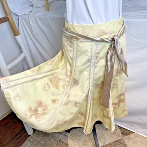 OLD NAVY BRAND Just Below Waist Skirt Yellow Brown Cotton A-Line Flared Size 8 - Picture 1 of 12