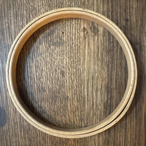 Aro bordado redondo de madera vintage de 5" sin tensión sin marca ligero hueco de deformación - Imagen 1 de 11