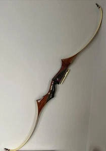 VTG Wing Archery Presentation 1 RH Recurve Bow 66" P7-1105 31# 1960’s Hoyt Rest - Picture 1 of 23