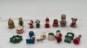 Lot 16 Vintage Wooden Christmas Ornaments Santa Angels Bells Drums Clock Bears - Picture 1 of 7