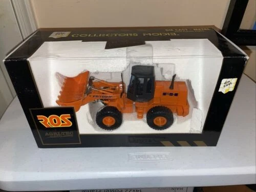 ROS 000216 1:32 Die Cast Orange & Gray Rupa Fr160.2 Fiat Hitachi Bulldozer - Image 1 of 1