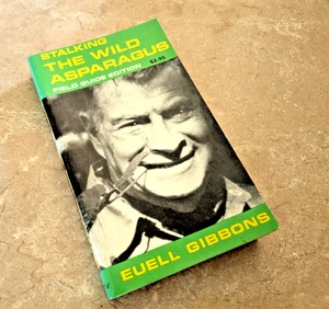 Stalking the Wild Asparagus by Euell Gibbons, 1973 Field Guide Edition PAPERBACK - Imagen 1 de 4