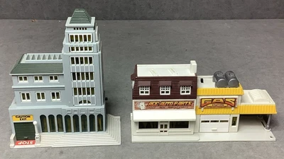 Lot of 2  1989 Micro Machines Galoob Toys - Police Building & Ace Auto Parts/Gas - Image 1 of 4