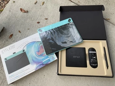Wacom Intuos Art Drawing Tablet - Image 1 of 4