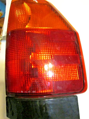 GMC ENVOY 2002-2009 2002-2006 Envoy XL pasajero derecho con bombillas piezas de camión OE Foto 1 de 4