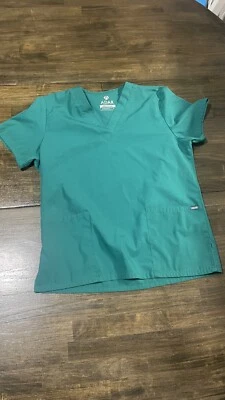ADAR UNIVERSAL UNISEX V-NECK SCRUB TOP Green Size Small 2 Side pockets RN#144859 - Image 1 of 4