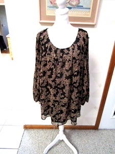 LAUREN CONRAD-NEGRO/MULTI-FLORAL-CUELLO REDONDO-TOP MANGA LARGA-TALLA-3X-NUEVO CON ETIQUETAS- - Imagen 1 de 4