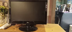 LG Flatron W2040T - PN W40 Series 27'' LED Gaming Monitor - Picture 1 of 7