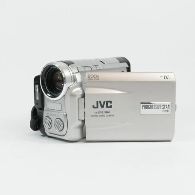 JVC GR-DVL9500 MiniDV Progressive Scan digital Video Camera Full BUNDLE TESTED! - Image 1 of 4