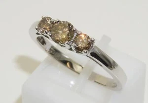 9carat 9k White Gold Champagne Diamond Three Stone Ring UK size Q - US size 8 - Picture 1 of 10