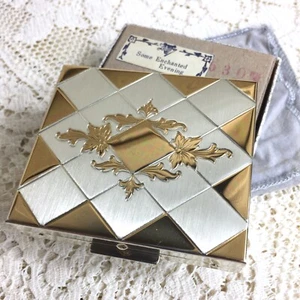 Vintage Musical Powder Compact 50s Miniature Music Box Some Enchanted Evening - Picture 1 of 21