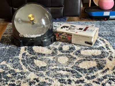 Dish Network Tailgater Pro Foto 1 de 2