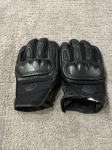 Guantes de moto para hombre de cuero premium perforado armadura protectora nudillo - Imagen 1 de 6