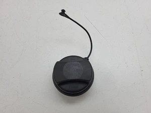 TANKDECKEL FUEL CAP Opel Meriva MPV 1.4 Turbo 16V Ecotec (A14NET(Euro 5)) 2011 - Bild 1 von 2
