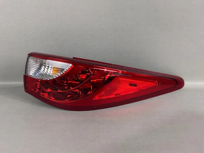Infiniti JX35 QX60 2013-2015 LADO DEL PASAJERO DERECHO EXTERIOR LED LUZ TRASERA OEM Foto 1 de 4