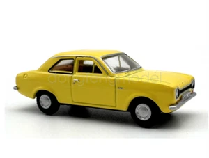 For 1:76 Scale Yellow Escort MK1 Sports Model Diecast Metal Car Collection - Picture 1 of 6