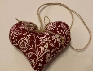Vintage Style Heart Door Hanger Made With William Morris Brentwood Cotton Fabric - Picture 1 of 3