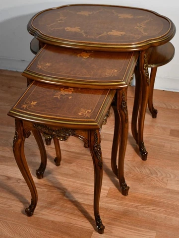 1910s Antique French walnut inlaid set of 3 nesting tables Cover