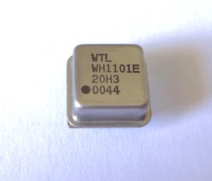1 pz oscillatore 20.000 MHz con controllo uscita - Foto 1 di 1
